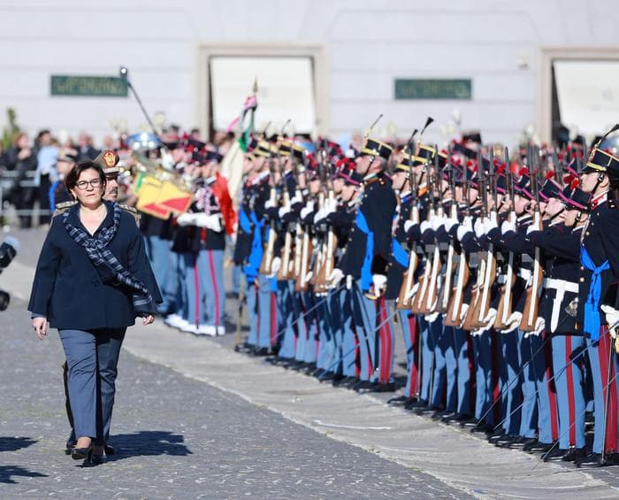 Militari obesi, in arrivo l'ordine della Difesa: dimagrire!