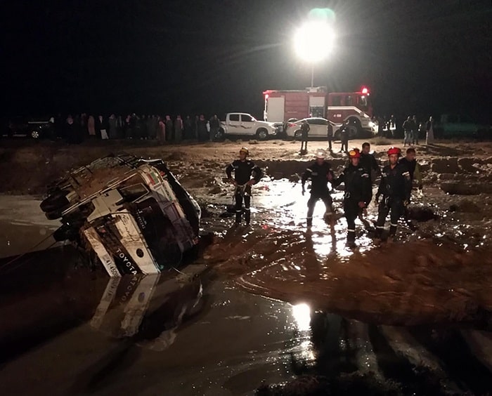 Giordania, nubifragi e allagamenti nel Paese: 11 morti. E Petra è piena di turisti...