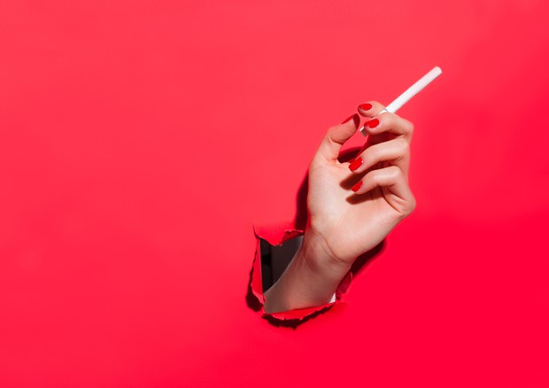 Sigarette, altri 5 centesimi di aumento: non sono 10 ma 15