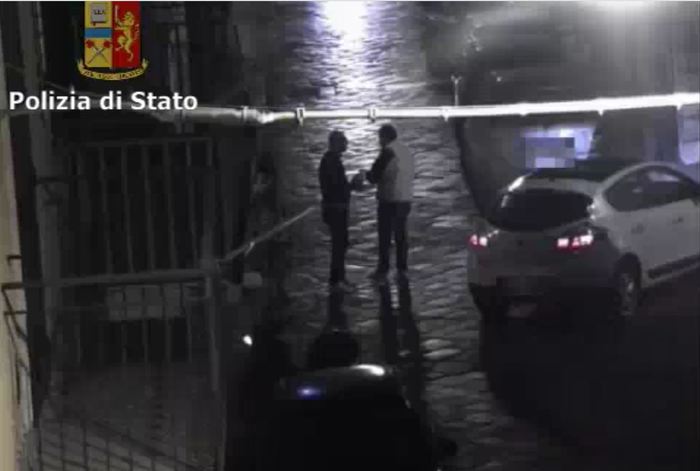 Decreto sicurezza è legge: spacciatori no asilo politico, mendicanti molesti in carcere