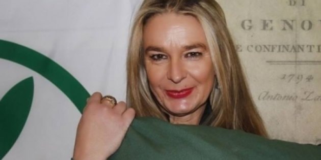 Stefania Pucciarelli capo Commissione Diritti umani: invoca ruspe contro i rom, non disdegna i forni