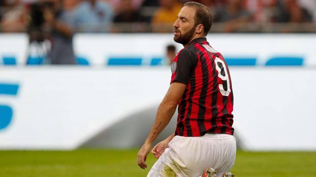 Tapiro d'oro a Higuain: "Non rispondo a Salvini, Gattuso non mi ha detto niente"