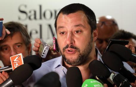 taranto migrante bestia