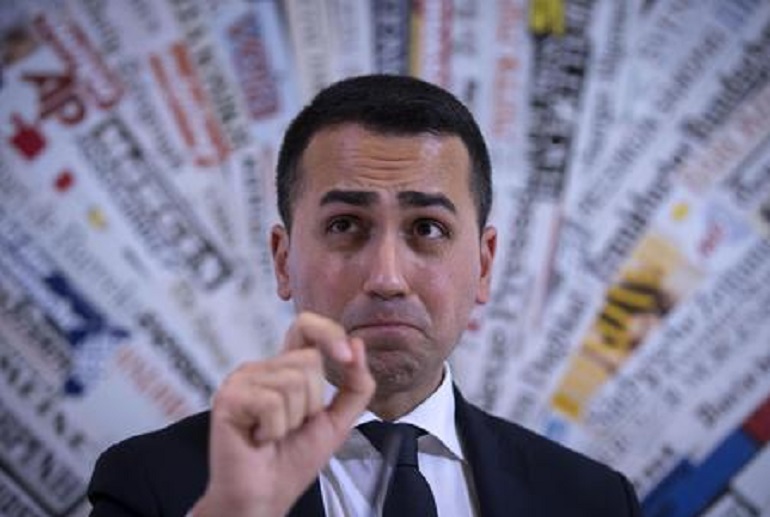 Giornali uccisi da Di Maio: Grande battaglia! Fnsi: Ha gettato la maschera (foto Ansa)