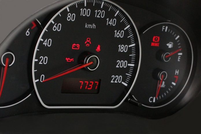 Contachilometri auto taroccato