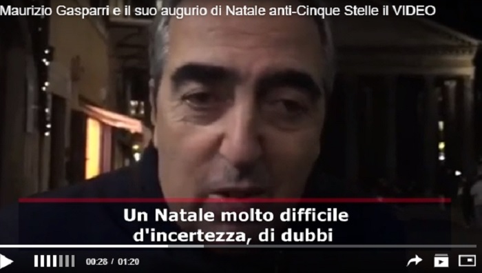 Maurizio Gasparri e il suo augurio di Natale anti-Cinque Stelle in occasione nella messa di auguri il VIDEO