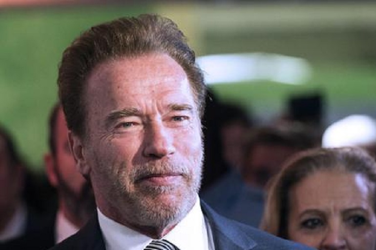 Clima, Schwarzenegger: "Vorrei avere la macchina del tempo per fermare l'uso dei carburanti fossili" (foto Ansa)