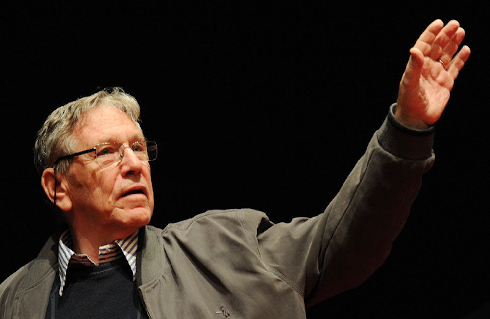 Amos Oz è morto: addio allo scrittore che sognava la pace tra arabi e israeliani