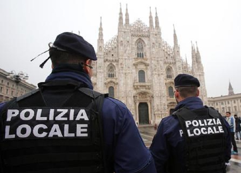 Capodanno, allerta "lupi solitari" in Italia. Il ministero dell'Interno pubblica l'elenco dei soggetti "a rischio" (foto d'archivio Ansa)