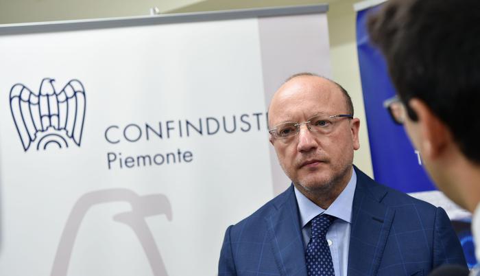 Partito del Pil chi ha votato? La maggioranza dell'osso di gomma