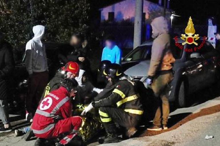 Discoteca Corinaldo, i sette feriti gravi sono tenuti in coma farmacologico (foto Ansa)