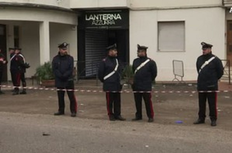 Discoteca Corinaldo, le indagini: "Lo spray urticante diffuso non è l'unica causa da seguire" (foto Ansa)