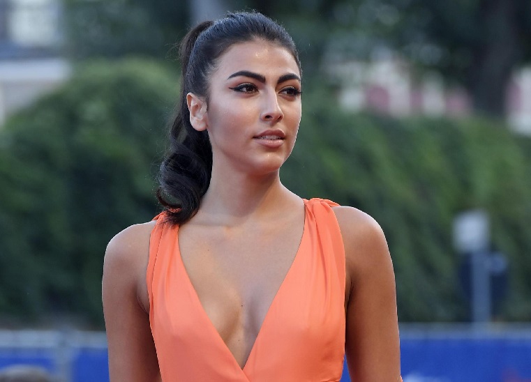 Giulia Salemi confessa: "Il momento più imbarazzante? A Miss Piacenza quando..." (foto Ansa)