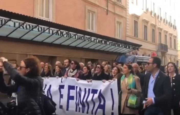 Lega corteo deputati