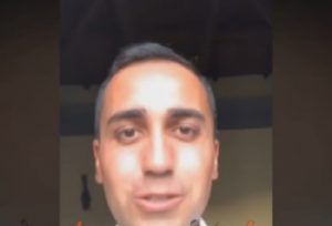 Pensioni, Di Maio (nella foto) ora vuole il 40% Salvini si fa complice? Altro che legalità