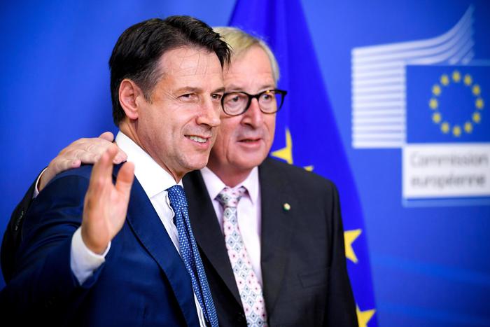 Manovra, Commissione Ue accetta le modifiche: stop procedura infrazione