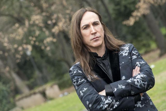 Manuel Agnelli, dopo X Factor il tour nei teatri