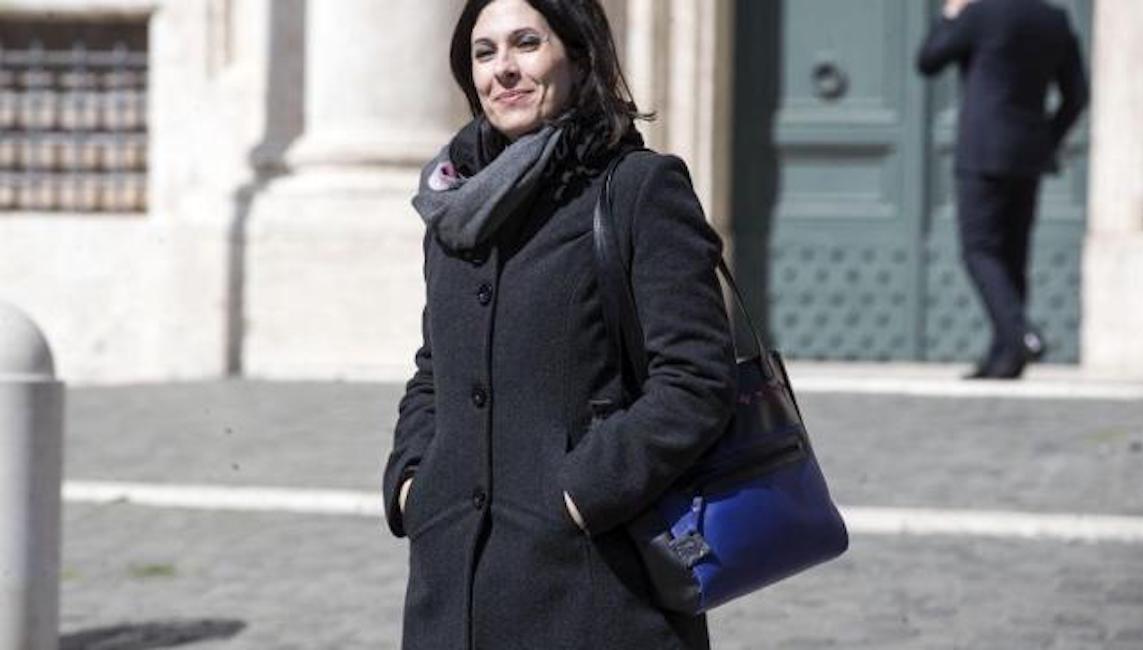 Mara Lapia (M5s) pubblica referto medico dell'aggressione: "Chi sminuisce fa doppia violenza"