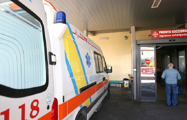 Napoli, salumiere muore d'infarto durante una rapina (foto d'archivio Ansa)