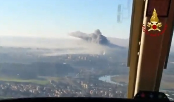 Roma incendio Tmb via Salaria