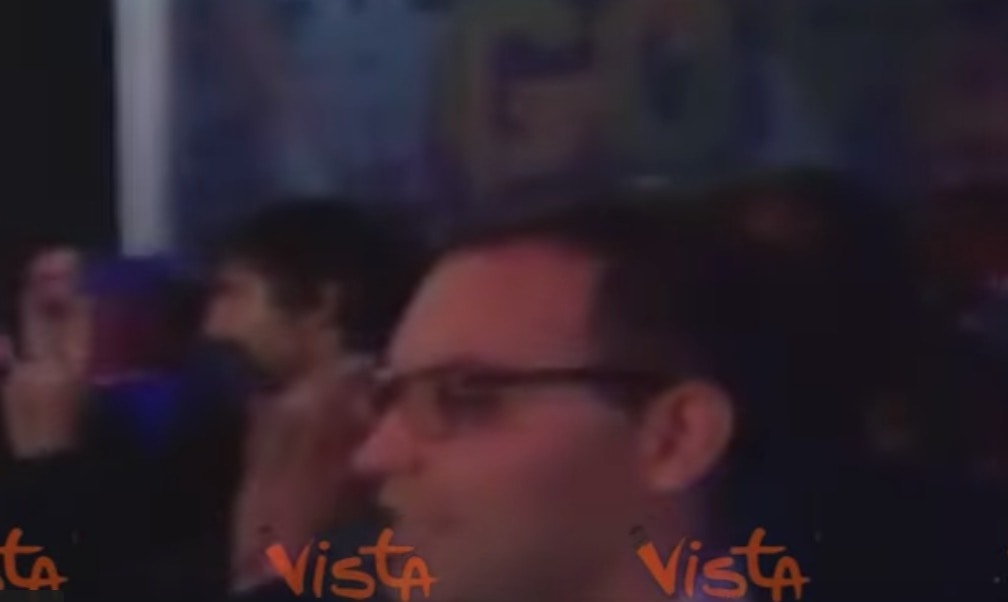 M5s, party in discoteca per deputati e senatori VIDEO