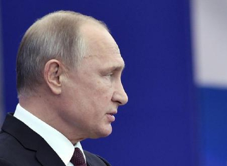 Putin dichiara guerra al rap: "Se è impossibile fermarlo, allora dobbiamo controllarlo" (foto Ansa)
