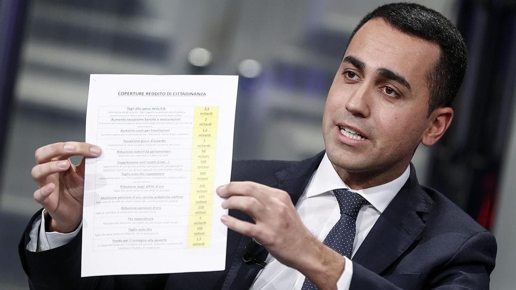 Reddito di cittadinanza, come cambia: l'assegno alle imprese che assumono disoccupati