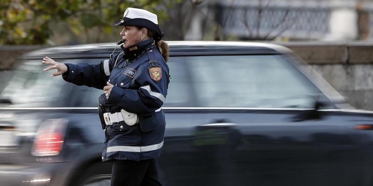 Roma, blocco traffico 29 dicembre per i veicoli più inquinanti fino alle 20.30