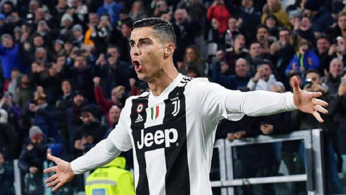 Cristiano Ronaldo, le sorelle: "Pallone d'Oro a Modric? Mondo miserabile di mafiosi e soldi"