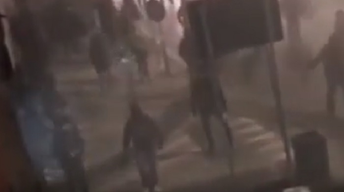 YOUTUBE Inter-Napoli, nuovo video degli scontri: "E' una guerra"