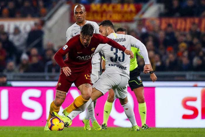 Var in serie A, calcio è quel che si vede in tv o quel che si va a vedere in tv?