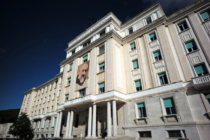 Infermiere violenta paziente nell'ospedale di Padre Pio: arrestato