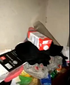 Filogaso (Vibo Valentia), costretta ad 11 anni a vivere tra i rifiuti4