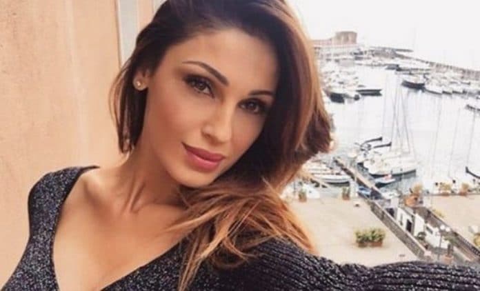 anna tantangelo nuda