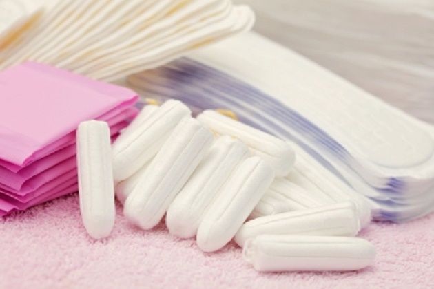 Assorbenti: Iva al 5%, la proposta Pd per far calare il prezzo. E' la Non tampon tax