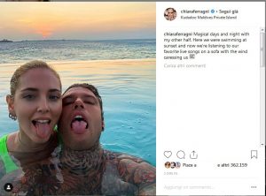 Chiara Ferragni e Fedez, bagno alle Maldive