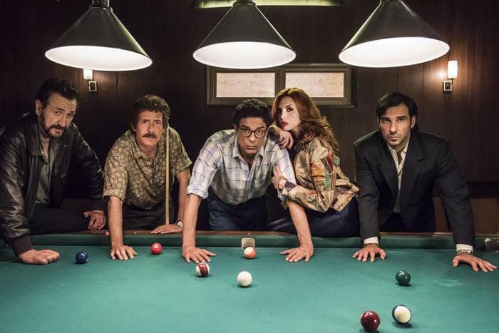 "Mozzarella contaminata", il film Non ci resta che il crimine sotto accusa per la frase di Alessandro Gassman