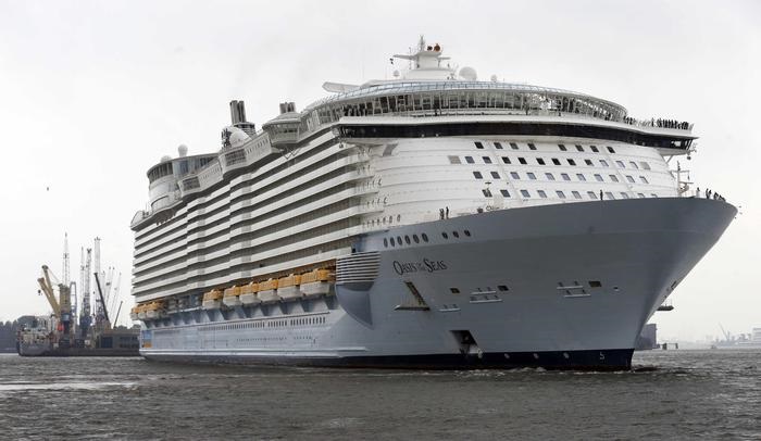 Crociera da brividi: 277 passeggeri con una malattia intestinale