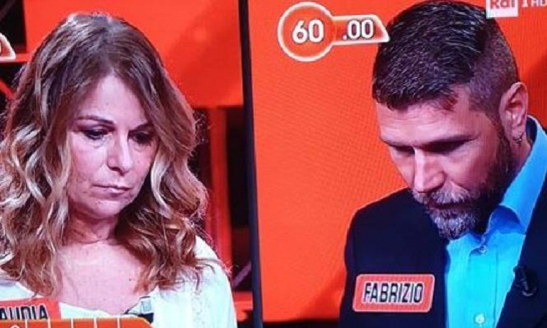 "L'Eredità", "Quanti sono i commensali dell'Ultima Cena?". Il concorrente si incarta: "Sono..."