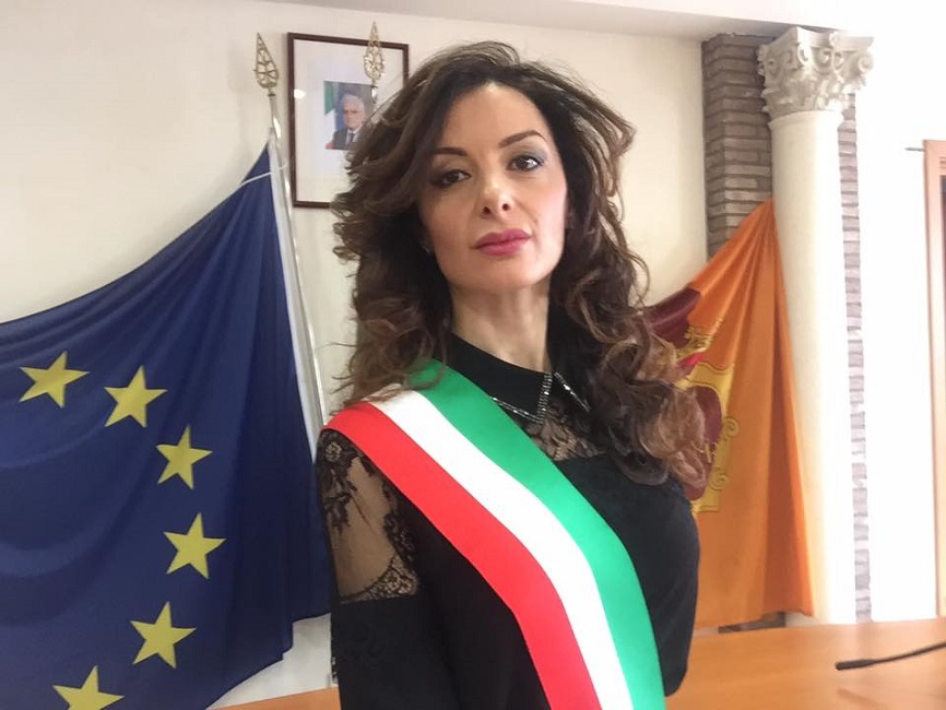 Francesca Benevento (M5s) denuncia: "Io aggredita dai colleghi in Municipio"