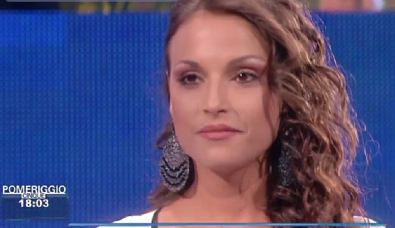 Elia Fongaro ha tradito Jane Alexander? Francesca De Andrè: "Ha tante amanti... e non solo ragazze"
