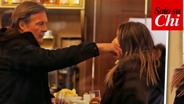 Gerò Carraro dimentica Simona Ventura con la sua amica, Laura Moretti