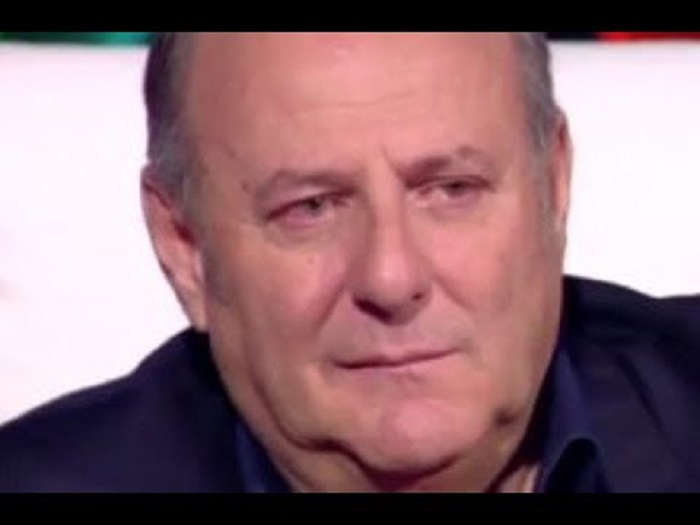 "C'è posta per te", Gerry Scotti in lacrime ricorda la morte del padre