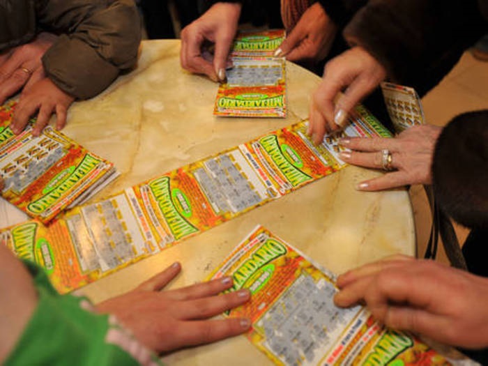 Gratta & Vinci: con 5 euro incassa quasi 2 milioni. Fortuna bacia l'Umbria
