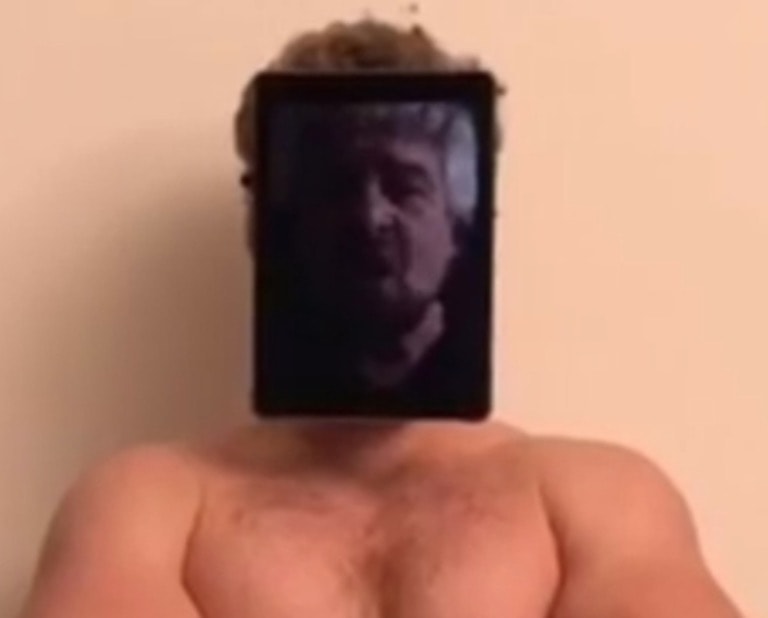 Beppe Grillo: "Sono ormai a livelli oltre la perfezione" VIDEO