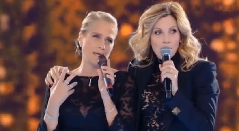 Heather Parisi contro Lorella Cuccarini: "Ballerina sovranista? Forse solo... sovranista"