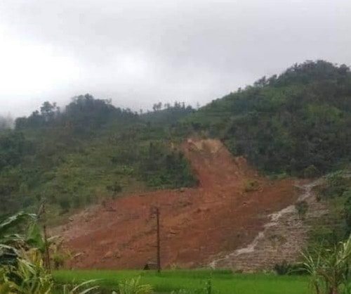 Indonesia, frana a Giacarta: vittime e decine di feriti