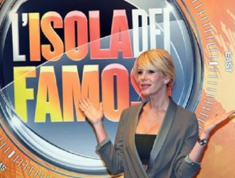 Isola dei Famosi, Paolo Brosio tra i concorrenti. Ecco il cast (foto Ansa)