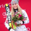 Lindsey Vonn, la leggenda dello sci si ritira a sorpresa con annuncio choc a Cortina: "Troppo dolore, finisce qui"