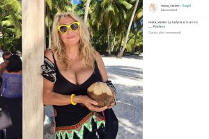 Mara Venier ai Caraibi, la FOTO in costume4